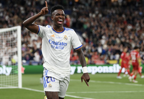 Vinicius Junior: Từ trẻ đường phố đến vua không ngai của bóng đá thế giới- Ảnh 4. Vinicius Junior: Từ trẻ đường phố đến vua không ngai của bóng đá thế giới- Ảnh 4.