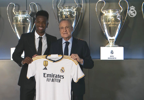 Vinicius Junior: Từ trẻ đường phố đến vua không ngai của bóng đá thế giới- Ảnh 7. Vinicius Junior: Từ trẻ đường phố đến vua không ngai của bóng đá thế giới- Ảnh 7.