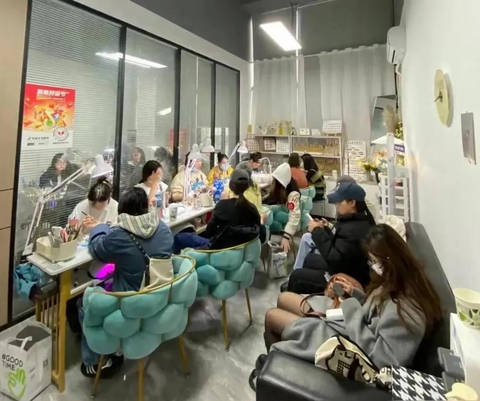 Tết năm nay tôi nhất quyết sẽ không tiêu 5 khoản tiền lãng phí này nữa!- Ảnh 5. Tết năm nay tôi nhất quyết sẽ không tiêu 5 khoản tiền lãng phí này nữa!- Ảnh 5.