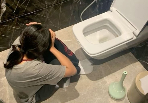 Ngày càng nhiều người trẻ mắc bệnh thận, bất kể nam hay nữ thấy 3 thứ này trong nước tiểu phải đi khám vội!- Ảnh 2.
