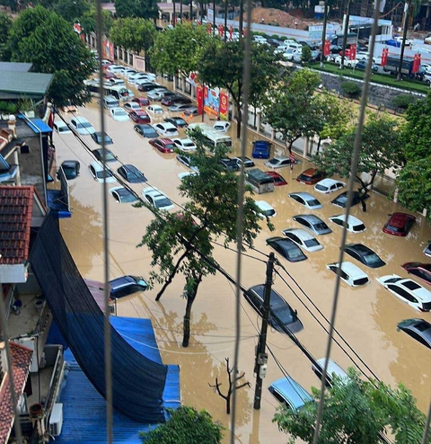 Lũ sông Thương sắp vượt kỷ lục 39 năm, Quân đội điều trực thăng, hơn 30.000 bộ đội cứu trợ