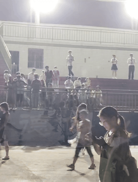 12 giây thần thánh khiến 1,2 triệu người mắc kẹt của nữ sinh được gọi là  