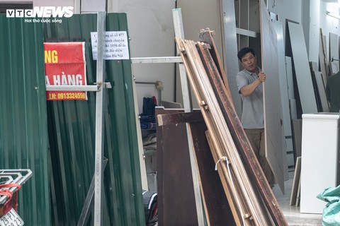 Hà Nội phá dỡ loạt công trình để làm tuyến đường ‘đắt nhất hành tinh’ - Ảnh 7.