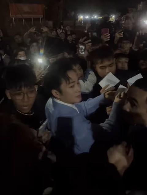 Divo Tùng Dương được Công an Hải Phòng "giải cứu" - Ảnh 1. Divo Tùng Dương được Công an Hải Phòng "giải cứu" - Ảnh 1.