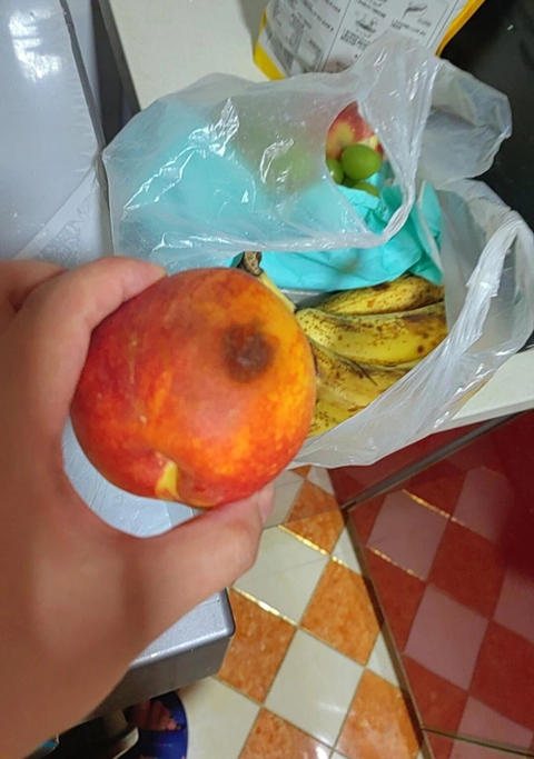 Người nghèo có 6 kiểu tiết kiệm tưởng khôn ngoan hóa ra lại tự "chuốc họa vào thân" - Ảnh 4. Người nghèo có 6 kiểu tiết kiệm tưởng khôn ngoan hóa ra lại tự "chuốc họa vào thân" - Ảnh 4.