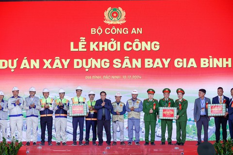 Đề xuất Việt Nam có thêm 1 cảng hàng không quốc tế, đủ tiêu chuẩn đón tiễn chuyên cơ nguyên thủ các nước - Ảnh 2. Đề xuất Việt Nam có thêm 1 cảng hàng không quốc tế, đủ tiêu chuẩn đón tiễn chuyên cơ nguyên thủ các nước - Ảnh 2.