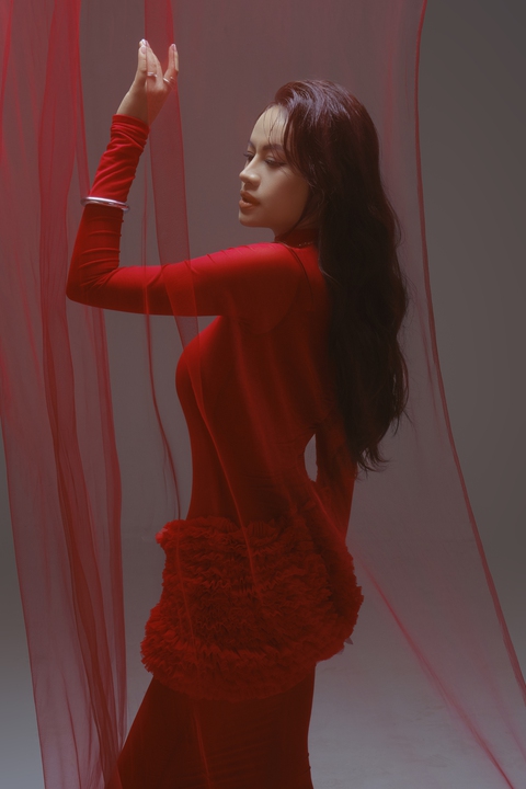 Á quân X-Factor Huyền Anh Yoko tái xuất với "InLove"- Ảnh 5. Á quân X-Factor Huyền Anh Yoko tái xuất với "InLove"- Ảnh 5.