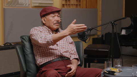 Nam nhạc sĩ nổi tiếng: Về nước, tôi mất 2 thứ và 10 năm trả nợ - Ảnh 2. Nam nhạc sĩ nổi tiếng: Về nước, tôi mất 2 thứ và 10 năm trả nợ - Ảnh 2.