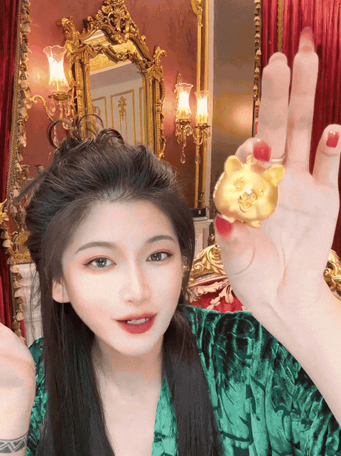 Bà chủ tiệm vàng tiết lộ cách người giàu "chơi vàng", thì ra đây mới là loại vàng đang được các phú bà ưa chuộng - Ảnh 4. Bà chủ tiệm vàng tiết lộ cách người giàu "chơi vàng", thì ra đây mới là loại vàng đang được các phú bà ưa chuộng - Ảnh 4.