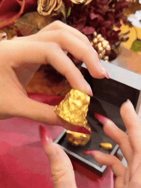 Bà chủ tiệm vàng tiết lộ cách người giàu "chơi vàng", thì ra đây mới là loại vàng đang được các phú bà ưa chuộng - Ảnh 5. Bà chủ tiệm vàng tiết lộ cách người giàu "chơi vàng", thì ra đây mới là loại vàng đang được các phú bà ưa chuộng - Ảnh 5.