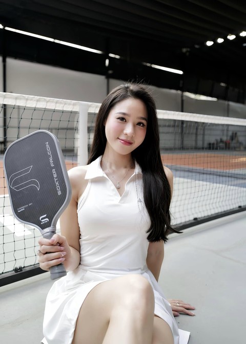 Nữ MC sinh năm 2000 xinh như tựa nàng thơ trên sân pickleball- Ảnh 2. Nữ MC sinh năm 2000 xinh như tựa nàng thơ trên sân pickleball- Ảnh 2.