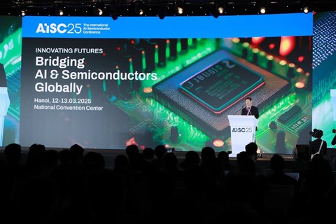 CEO Aitomatic: Nhiều người nói đây là cơ hội 1 lần trong đời. Tôi nói 'Không, là cơ hội của 4.000 năm - Ảnh 3. CEO Aitomatic: Nhiều người nói đây là cơ hội 1 lần trong đời. Tôi nói 'Không, là cơ hội của 4.000 năm - Ảnh 3.