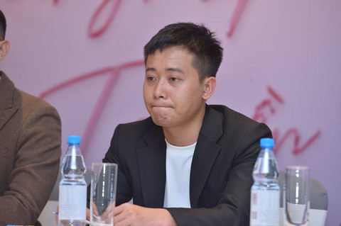 Quang Linh Vlogs rút vốn khỏi nhà hàng cơm niêu tại TP . HCM - Ảnh 2. Quang Linh Vlogs rút vốn khỏi nhà hàng cơm niêu tại TP . HCM - Ảnh 2.