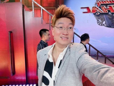Showbiz 23/3: Sỹ Luân lên tiếng về tin mất trí nhớ sau 2 lần mổ não - Ảnh 1. Showbiz 23/3: Sỹ Luân lên tiếng về tin mất trí nhớ sau 2 lần mổ não - Ảnh 1.
