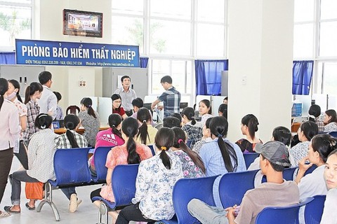 Nghỉ việc do sắp xếp bộ máy nhận bảo hiểm thất nghiệp thế nào? - Ảnh 1. Nghỉ việc do sắp xếp bộ máy nhận bảo hiểm thất nghiệp thế nào? - Ảnh 1.