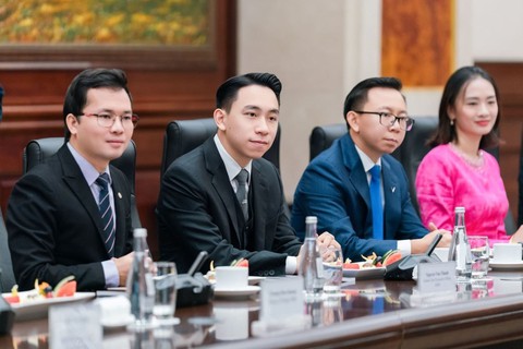 Các DN đã đầu tư hơn 90 tỷ USD vào Việt Nam muốn tham gia nhiều lĩnh vực "nóng", Thủ tướng đề nghị gì? - Ảnh 8.