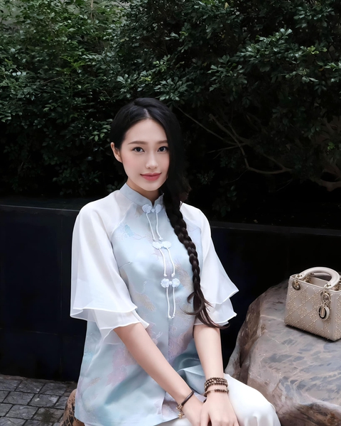 Doãn Hải My giản dị mà xinh đẹp khi về quê Văn Hậu, đánh rơi hình tượng tiểu thư vì nỗi sợ... bị chó đuổi- Ảnh 2. Doãn Hải My giản dị mà xinh đẹp khi về quê Văn Hậu, đánh rơi hình tượng tiểu thư vì nỗi sợ... bị chó đuổi- Ảnh 2.