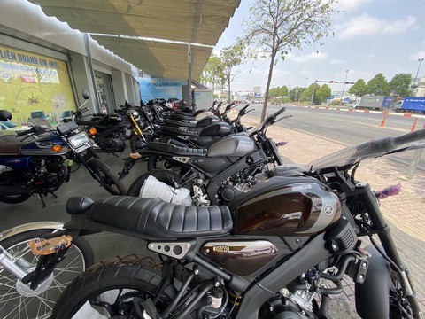 Xe Yamaha dáng đẹp đời mới có mặt ở đại lý: Mạnh 20 mã lực, ăn xăng 2L/100km, đấu mẫu Honda vừa về nước- Ảnh 7. Xe Yamaha dáng đẹp đời mới có mặt ở đại lý: Mạnh 20 mã lực, ăn xăng 2L/100km, đấu mẫu Honda vừa về nước- Ảnh 7.