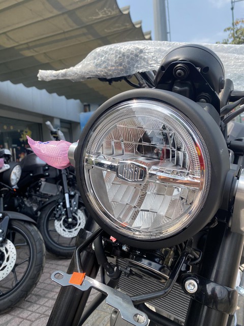 Xe Yamaha dáng đẹp đời mới có mặt ở đại lý: Mạnh 20 mã lực, ăn xăng 2L/100km, đấu mẫu Honda vừa về nước- Ảnh 8. Xe Yamaha dáng đẹp đời mới có mặt ở đại lý: Mạnh 20 mã lực, ăn xăng 2L/100km, đấu mẫu Honda vừa về nước- Ảnh 8.