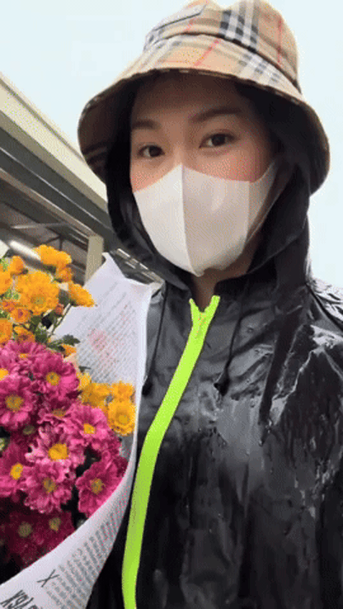 Doãn Hải My giản dị mà xinh đẹp khi về quê Văn Hậu, đánh rơi hình tượng tiểu thư vì nỗi sợ... bị chó đuổi- Ảnh 3. Doãn Hải My giản dị mà xinh đẹp khi về quê Văn Hậu, đánh rơi hình tượng tiểu thư vì nỗi sợ... bị chó đuổi- Ảnh 3.