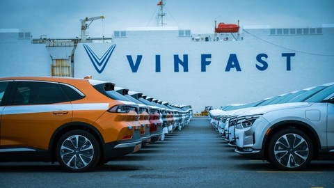 Vingroup bắt tay "đại gia" Qatar, hai trụ cột của DN ông Phạm Nhật Vượng "như hổ mọc thêm cánh" - Ảnh 3. Vingroup bắt tay "đại gia" Qatar, hai trụ cột của DN ông Phạm Nhật Vượng "như hổ mọc thêm cánh" - Ảnh 3.