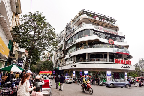 Dân tình đổ xô chụp ảnh tòa nhà Hàm Cá Mập trước ngày phá bỏ , Hà Nội xôn xao - Ảnh 8. Dân tình đổ xô chụp ảnh tòa nhà Hàm Cá Mập trước ngày phá bỏ , Hà Nội xôn xao - Ảnh 8.