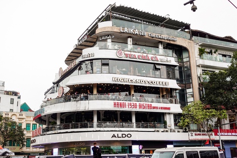 Dân tình đổ xô chụp ảnh tòa nhà Hàm Cá Mập trước ngày phá bỏ , Hà Nội xôn xao - Ảnh 7. Dân tình đổ xô chụp ảnh tòa nhà Hàm Cá Mập trước ngày phá bỏ , Hà Nội xôn xao - Ảnh 7.