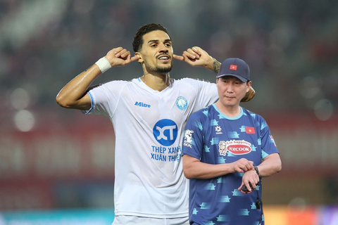 Amorim: “Fernandes ở lại để giúp đội vô địch Premier League” - Ảnh 3.