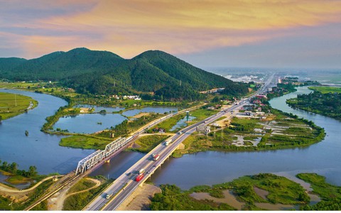 Toàn cảnh lễ đón Tổng Bí thư, Chủ tịch nước Trung Quốc Tập Cận Bình tại sân bay Nội Bài - Ảnh 10.