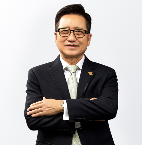 Ái nữ của "ông trùm" bút bi Thiên Long: - Ảnh 1. Ái nữ của "ông trùm" bút bi Thiên Long: - Ảnh 1.