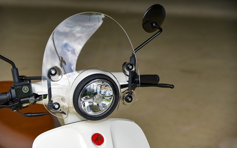 Xe ga 124cc của Yamaha có phiên bản mới: Tiêu thụ 2,3 lít/100 km, giá cao hơn cả Honda SH Mode - Ảnh 5.