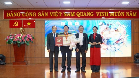 Nhạc sĩ Phạm Hữu Tâm được vinh danh “Kỷ lục gia về sáng tác nhạc phim nhiều nhất” - Ảnh 1. Nhạc sĩ Phạm Hữu Tâm được vinh danh “Kỷ lục gia về sáng tác nhạc phim nhiều nhất” - Ảnh 1.