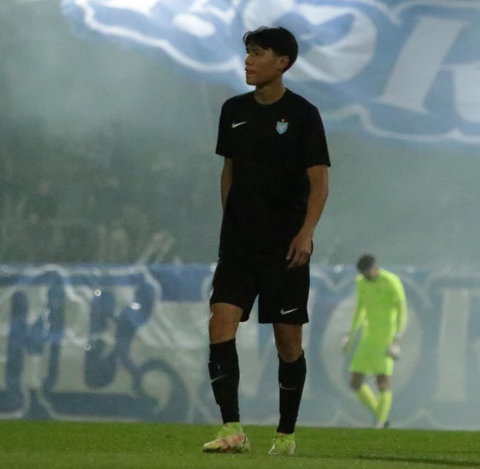 Tái xuất tại giải đấu Đức, cầu thủ Việt kiều từng đá Champions League trẻ sẽ là “viện binh” cho ĐTVN - Ảnh 2. Tái xuất tại giải đấu Đức, cầu thủ Việt kiều từng đá Champions League trẻ sẽ là “viện binh” cho ĐTVN - Ảnh 2.