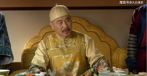 Đêm Ung Chính mất, Trương Đình Ngọc nhìn thấy cảnh tượng gì khiến ông chỉ kịp thốt lên rằng "kinh hãi"? - Ảnh 4.