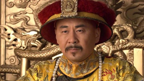 Đêm Ung Chính mất, Trương Đình Ngọc nhìn thấy cảnh tượng gì khiến ông chỉ kịp thốt lên rằng "kinh hãi"? - Ảnh 1.