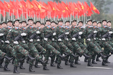 Diễu binh 30 / 4 tại TPHCM kỷ niệm 50 năm Giải phóng miền Nam thống nhất đất nước - Ảnh 19. Diễu binh 30 / 4 tại TPHCM kỷ niệm 50 năm Giải phóng miền Nam thống nhất đất nước - Ảnh 19.