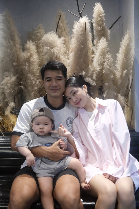 Nàng WAG vượt cả Doãn Hải My, Chu Thanh Huyền, được dân mạng khen xinh nhất, lộ diện sau sinh không thể nhận ra- Ảnh 1. Nàng WAG vượt cả Doãn Hải My, Chu Thanh Huyền, được dân mạng khen xinh nhất, lộ diện sau sinh không thể nhận ra- Ảnh 1.