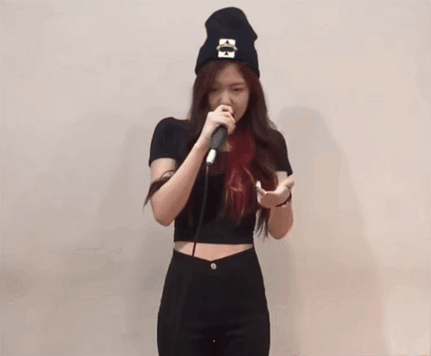 Quá khứ bị đào bới, dân mạng yêu cầu BLACKPINK xin lỗi- Ảnh 3. Quá khứ bị đào bới, dân mạng yêu cầu BLACKPINK xin lỗi- Ảnh 3.