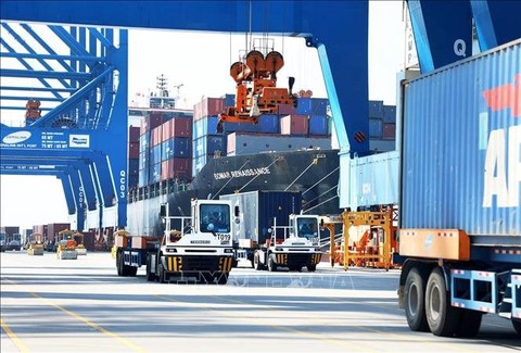 Đề nghị Mỹ hoãn áp thuế ít nhất 45 ngày, Việt Nam sẽ tận dụng thời gian chuẩn bị gì? - Ảnh 1. Đề nghị Mỹ hoãn áp thuế ít nhất 45 ngày, Việt Nam sẽ tận dụng thời gian chuẩn bị gì? - Ảnh 1.