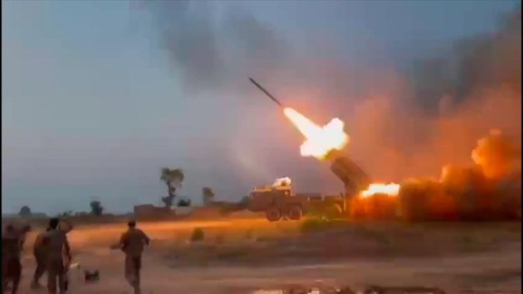 CẬP NHẬT: Pakistan dồn quân, khai hỏa 400 UAV - Ấn Độ triệu Tư lệnh 3 quân chủng, ra mệnh lệnh chưa từng có - Ảnh 5.