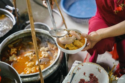Không phải phở, bánh mì, món ăn 30 nghìn 1 bát này mới là hương vị Việt lọt top ngon nhất thế giới - Ảnh 2.