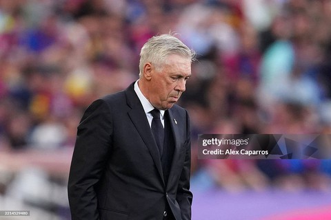 Ghi 3 bàn trong 14 phút, Barcelona nhấn chìm hi vọng của Real Madrid sau màn ngược dòng "kinh điển" - Ảnh 4. Ghi 3 bàn trong 14 phút, Barcelona nhấn chìm hi vọng của Real Madrid sau màn ngược dòng "kinh điển" - Ảnh 4.