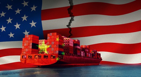 Ông Trump "hạ nhiệt" thương chiến với Trung Quốc nhưng "tung đòn" mới nhắm vào EU: Ai là đối thủ thật sự? - Ảnh 2.