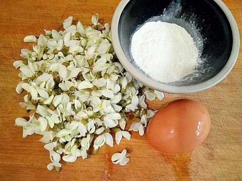 Nếu thấy hoa này, hái ngay vào nấu 3 món ăn vừa nhanh, lại tốt cho mạch máu, hệ tiêu hóa, giúp ngủ ngon- Ảnh 15. Nếu thấy hoa này, hái ngay vào nấu 3 món ăn vừa nhanh, lại tốt cho mạch máu, hệ tiêu hóa, giúp ngủ ngon- Ảnh 15.