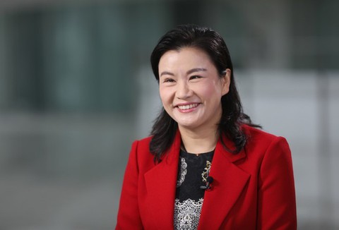 Chu Quần Phi - Từ cô gái "công xưởng" đến nữ tỷ phú giàu nhất Trung Quốc không mang danh "người thừa kế" - Ảnh 1. Chu Quần Phi - Từ cô gái "công xưởng" đến nữ tỷ phú giàu nhất Trung Quốc không mang danh "người thừa kế" - Ảnh 1.