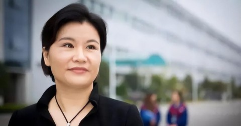 Chu Quần Phi - Từ cô gái "công xưởng" đến nữ tỷ phú giàu nhất Trung Quốc không mang danh "người thừa kế" - Ảnh 6. Chu Quần Phi - Từ cô gái "công xưởng" đến nữ tỷ phú giàu nhất Trung Quốc không mang danh "người thừa kế" - Ảnh 6.