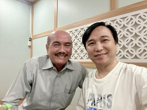 Nam nhạc sĩ vừa trả nợ cho danh hài nổi tiếng: "Ban đầu chỉ nghĩ giúp giải quyết chuyện nợ nần" - Ảnh 2. Nam nhạc sĩ vừa trả nợ cho danh hài nổi tiếng: "Ban đầu chỉ nghĩ giúp giải quyết chuyện nợ nần" - Ảnh 2.