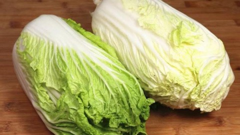 Cải thảo có đốm đen có ăn được không? Cách chọn rau tươi ngon an toàn - Ảnh 4. Cải thảo có đốm đen có ăn được không? Cách chọn rau tươi ngon an toàn - Ảnh 4.