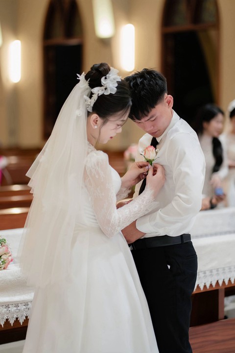 Ảnh nét căng trong đám cưới của Hồ Văn Cường- Ảnh 3. Ảnh nét căng trong đám cưới của Hồ Văn Cường- Ảnh 3.