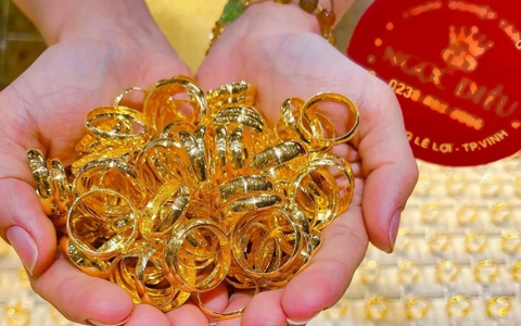 Giá vàng tăng như vũ bão, chuyên gia Hội đồng Vàng vừa đưa ra dự đoán “đà tăng không cản nổi”?- Ảnh 1. Giá vàng tăng như vũ bão, chuyên gia Hội đồng Vàng vừa đưa ra dự đoán “đà tăng không cản nổi”?- Ảnh 1.